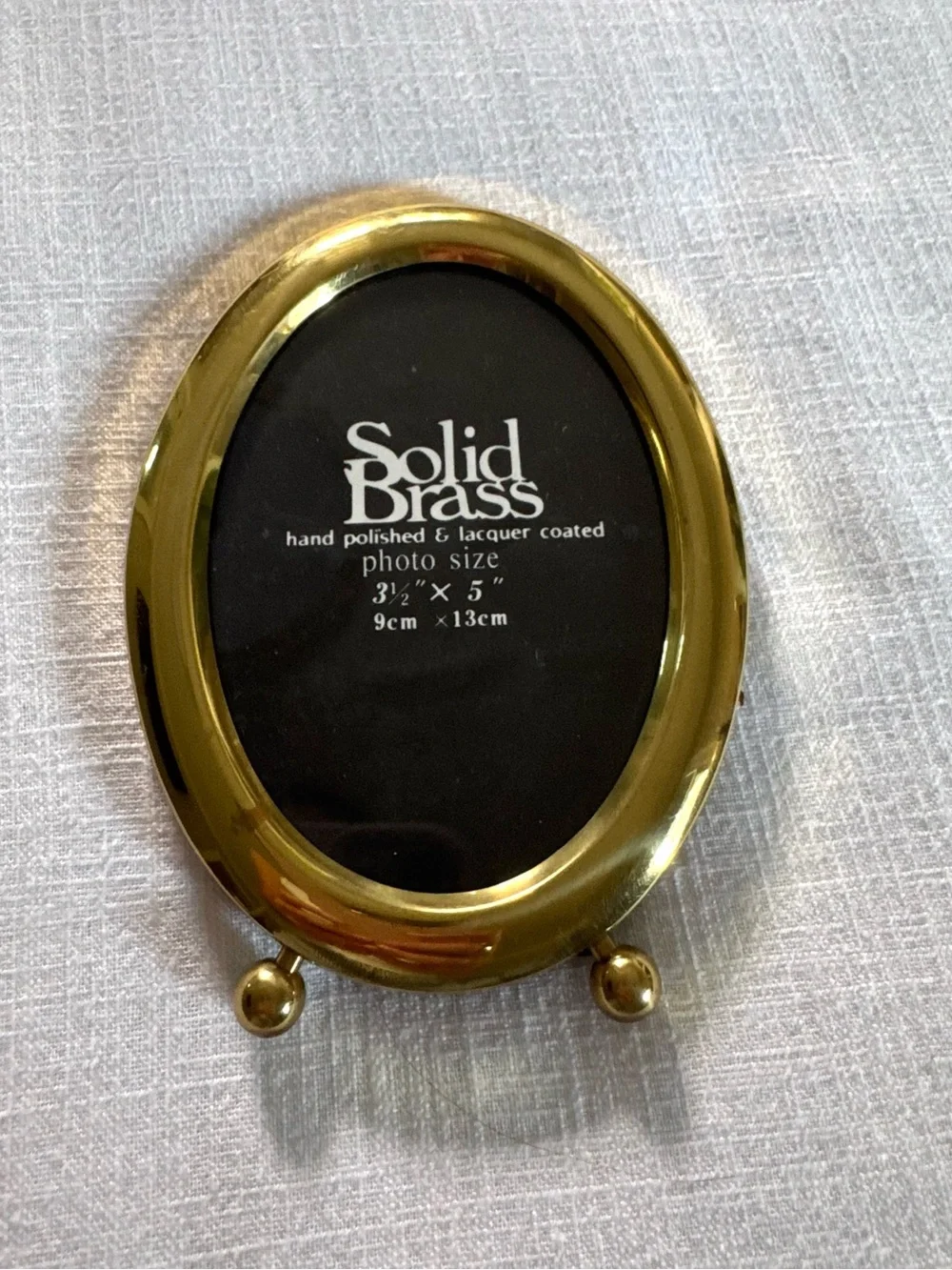Solid Brass Vintage Oval 3”x 5” Picture Frame